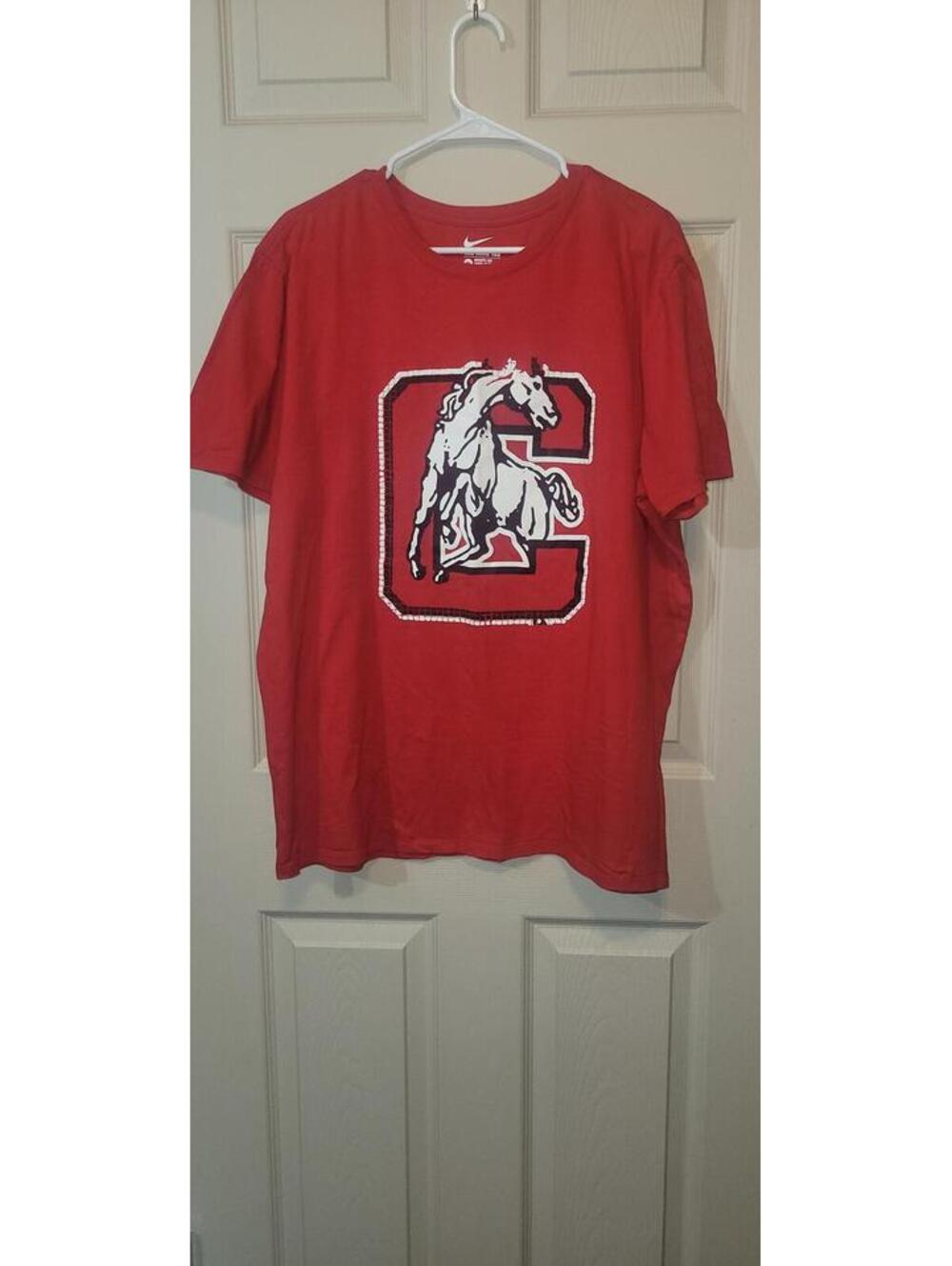 Nike Red Graphic Horse Logo T-Shirt